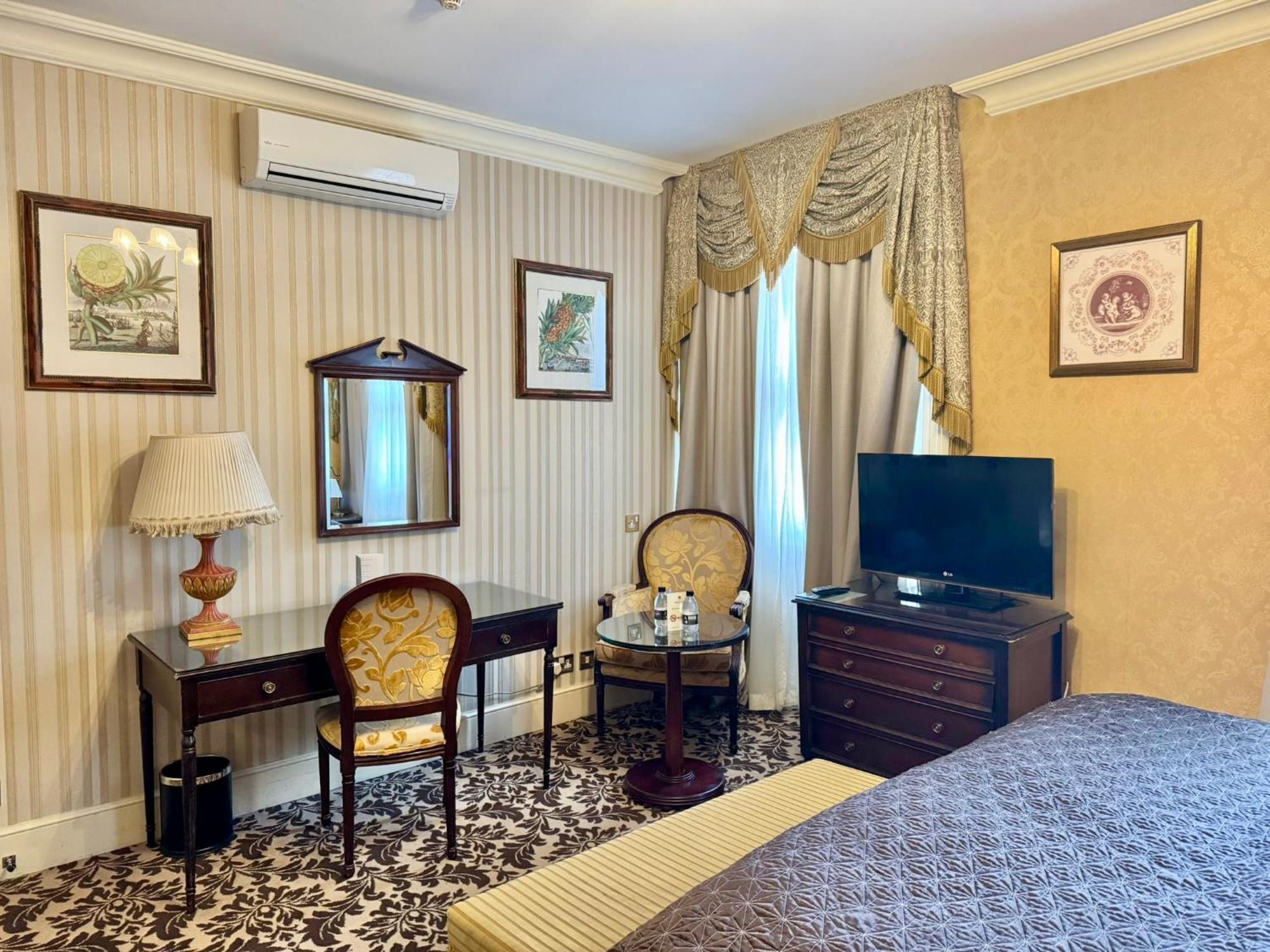 Hotel The Leonard Londra